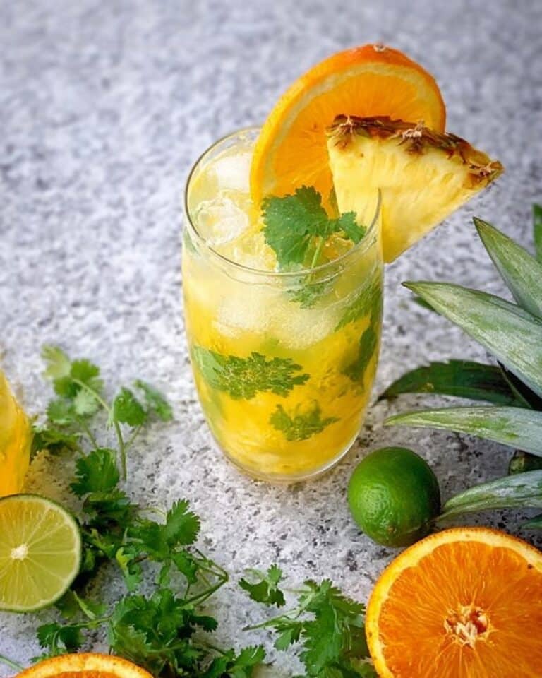 Cilantro Pineapple Margarita Recipe