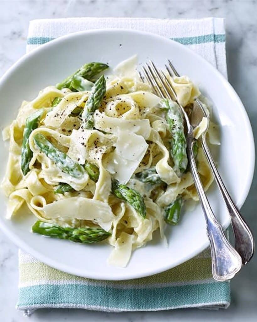 Asparagus Cream Pasta with Parmesan Knights Recipe