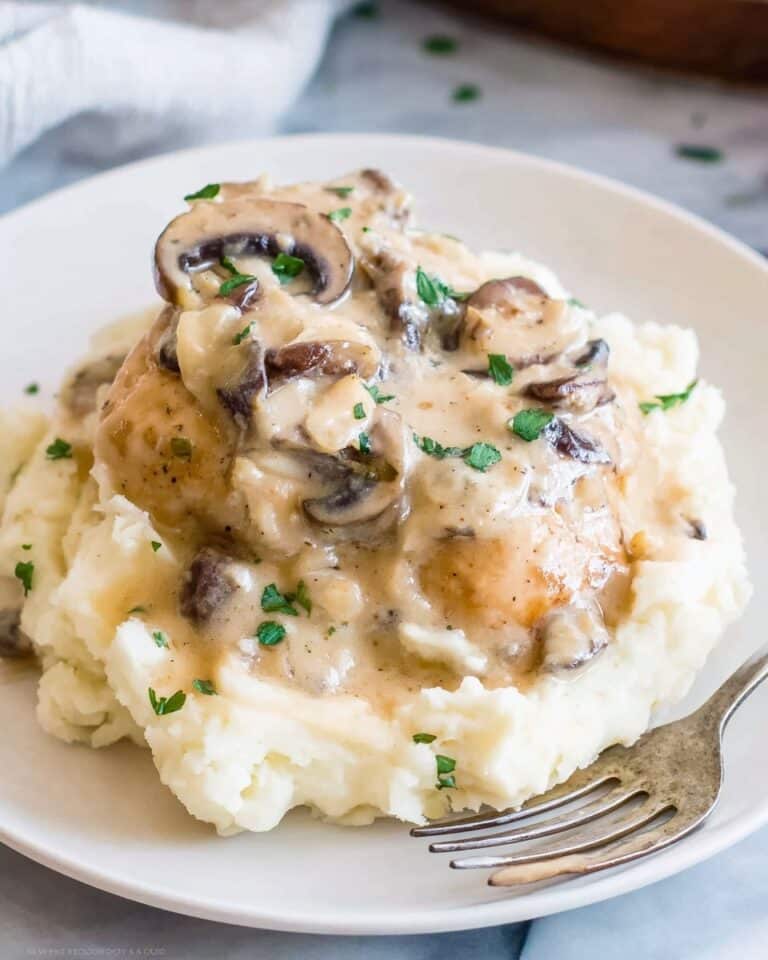 Crock Pot Smothered Pork Chops with Creamy Mushroom Sauce Recipe